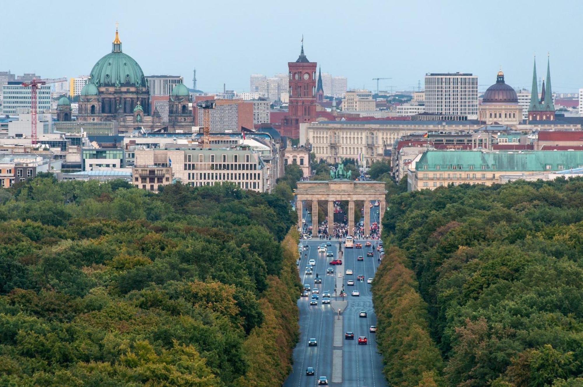 Holiday Inn - The Niu, Hide Berlin Friedrichshain By Ihg — Foto’s 2